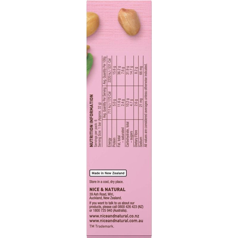 Nice & Natural Strawberry & Cream Flavoured Roasted Nut Bars 6 Bars 192g