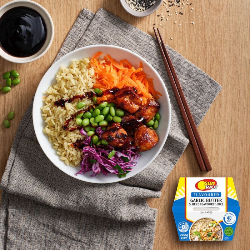 [Expiry Date: 24/01/2027] Sunrice Microwave Flavoured Garlic Butter & Herb Flavoured Rice Cups 2 x 125g